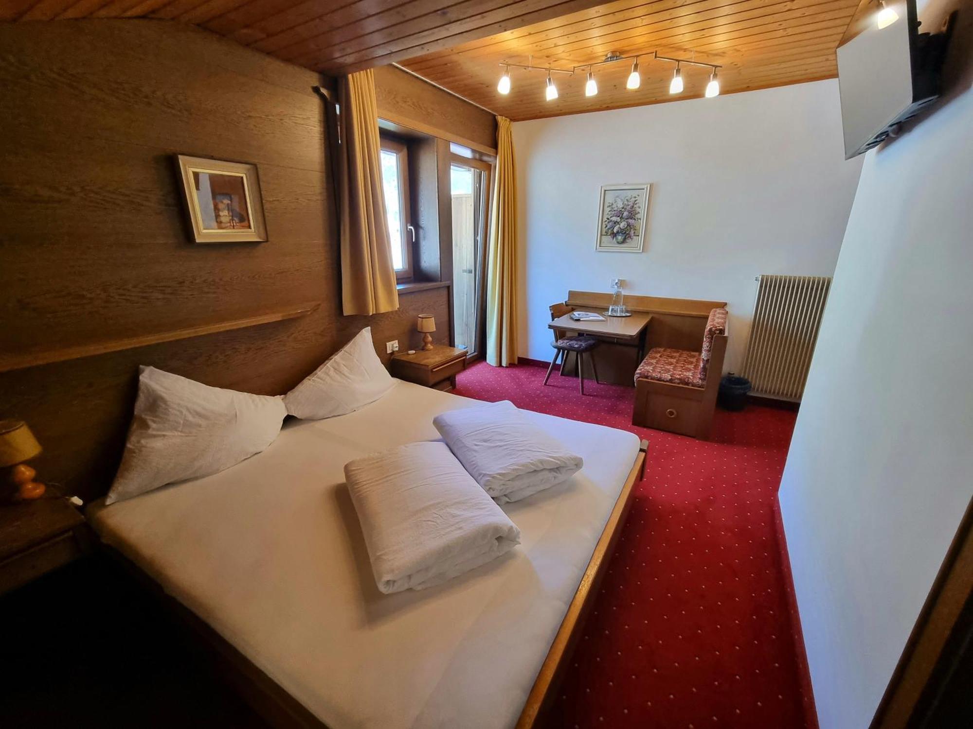 Guest house Pension Sattlerenglhof 3*
